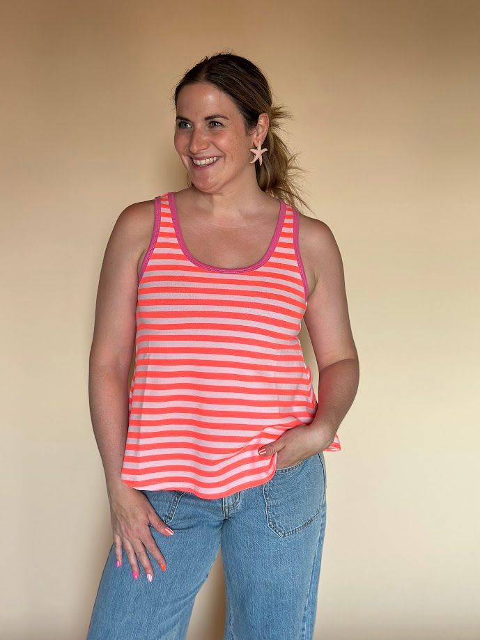 Coral breeze top