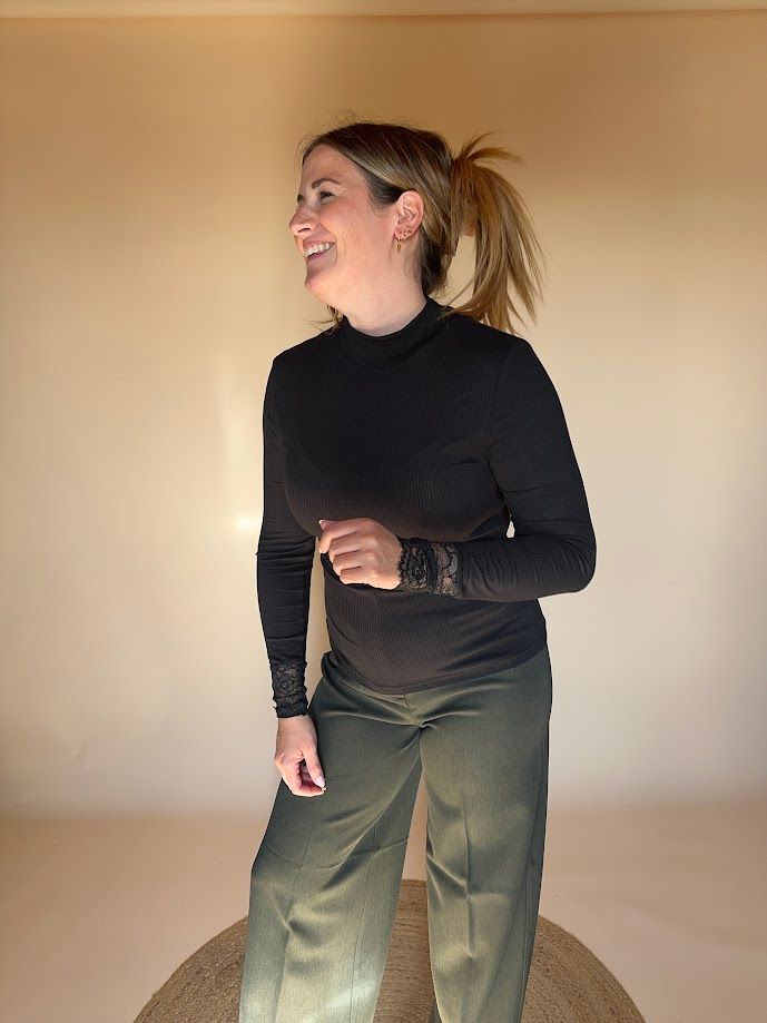 Omi turtleneck zwart