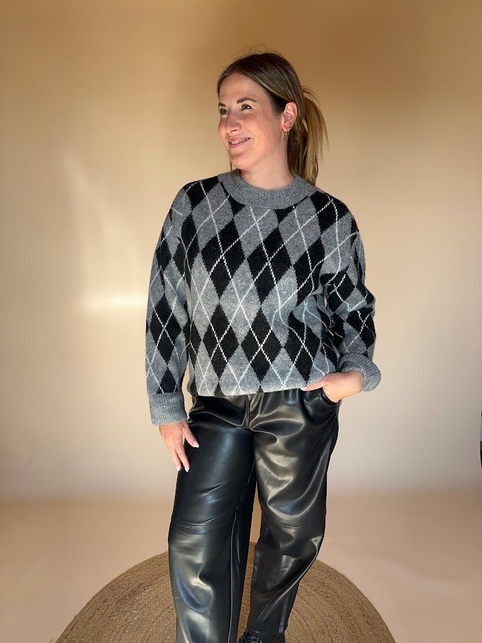 Simone knit pullover