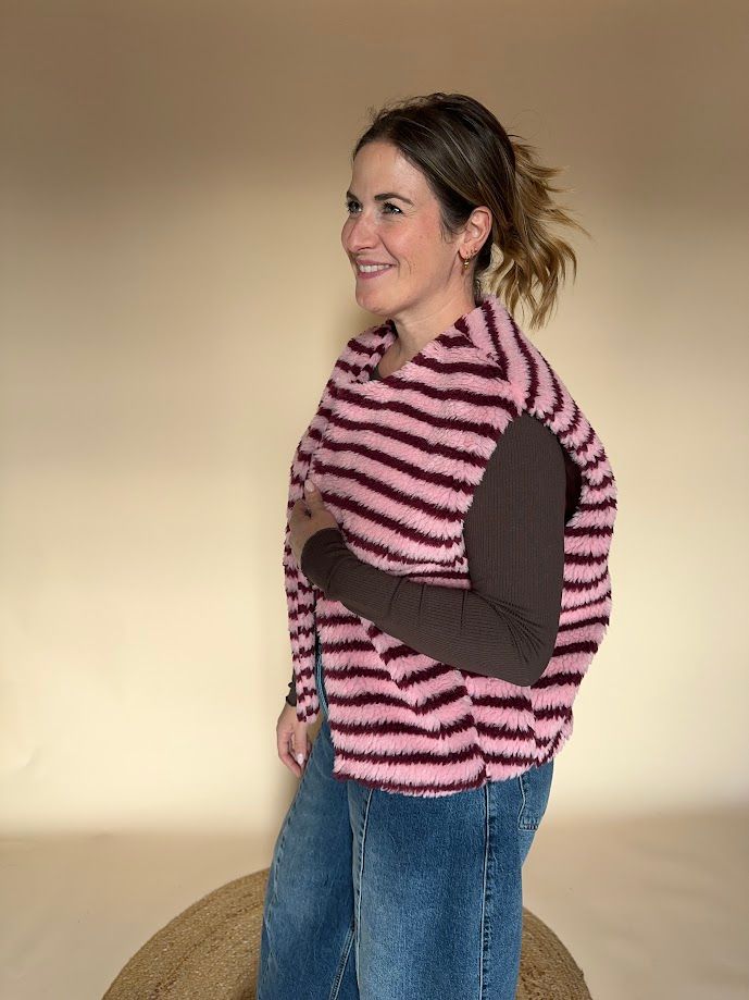 Teddy stripe gilet burgundy