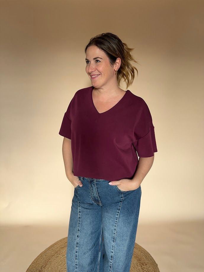 Livia v-neck tee