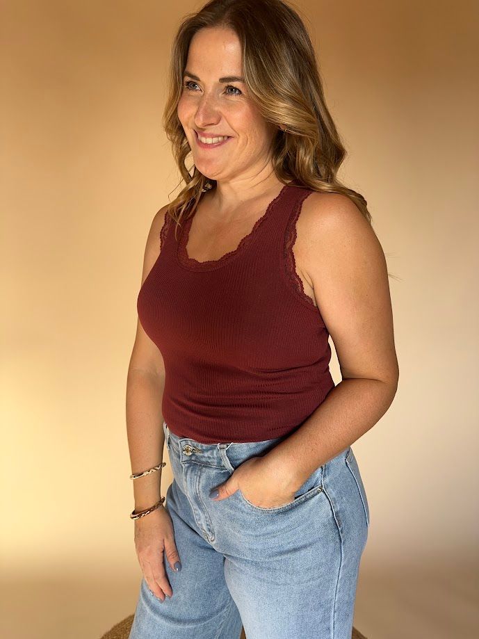 Omi top bordeaux