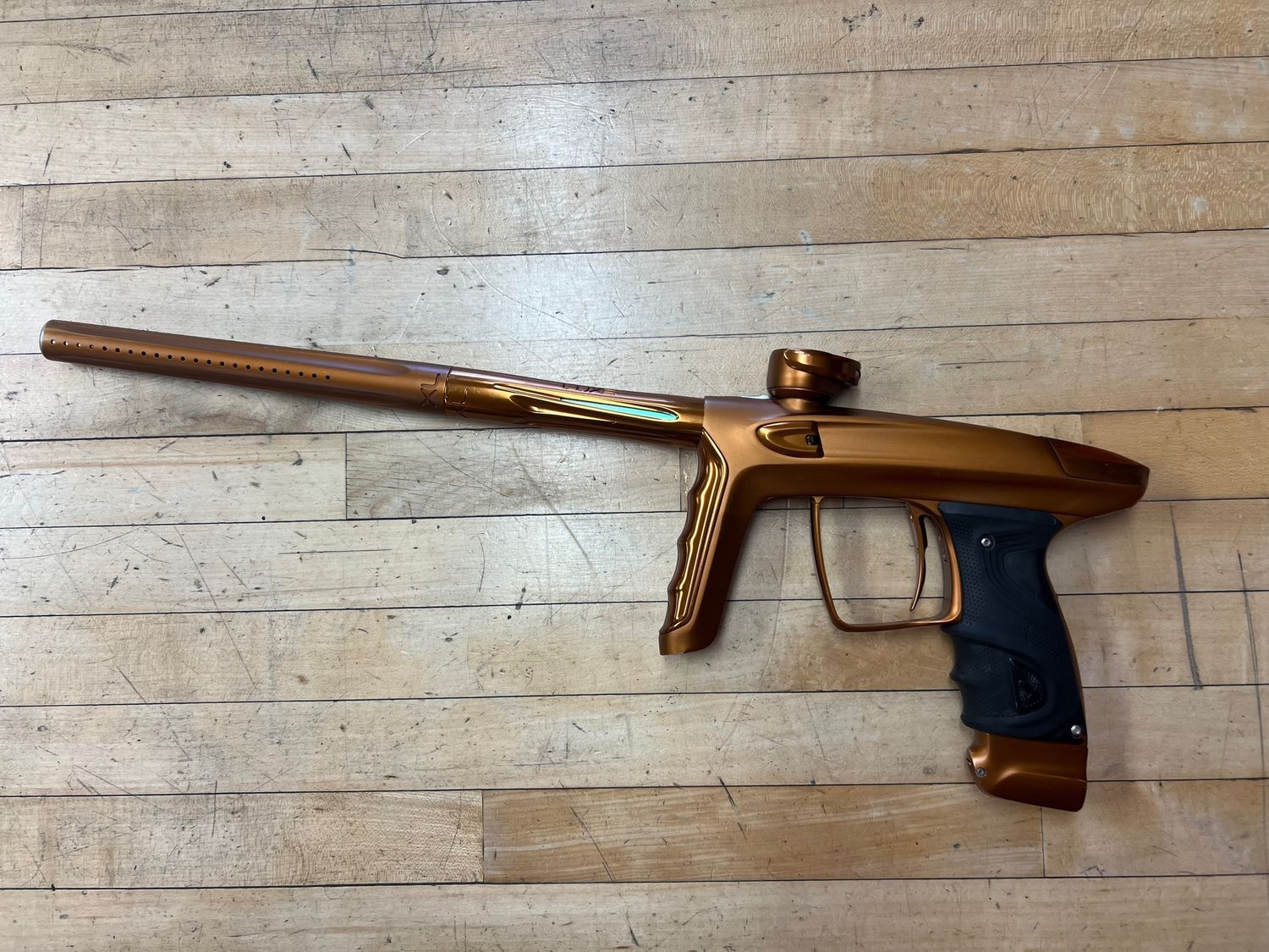 Pre-Owned Luxe TM40 - Brown