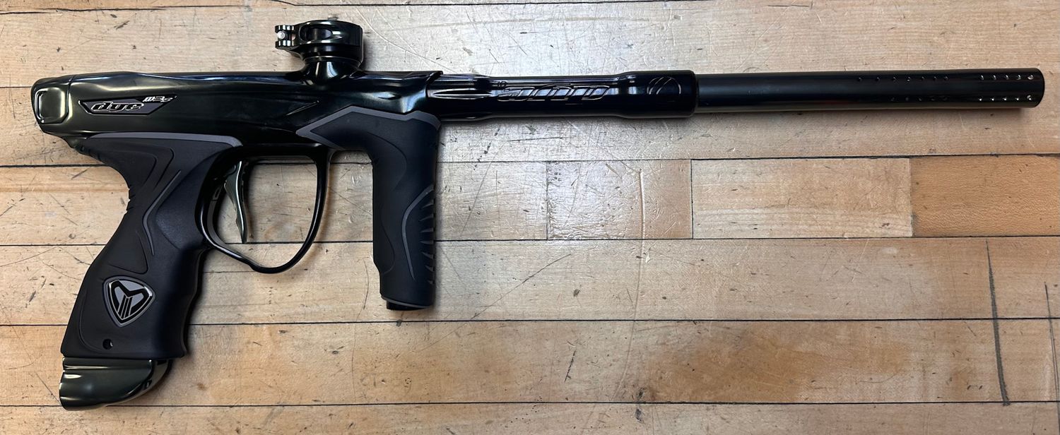 Pre Owned DYE M3S - Battleship Fade