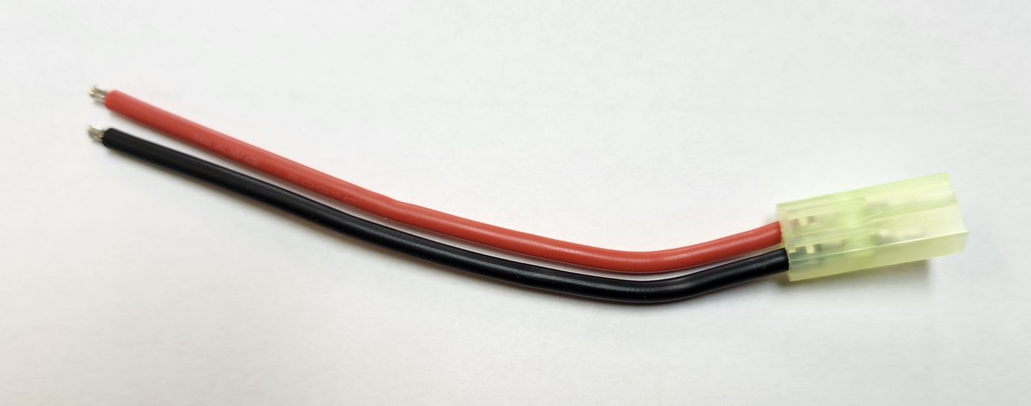 Tamiya Plug Replacement w/ wire (Small/Female)