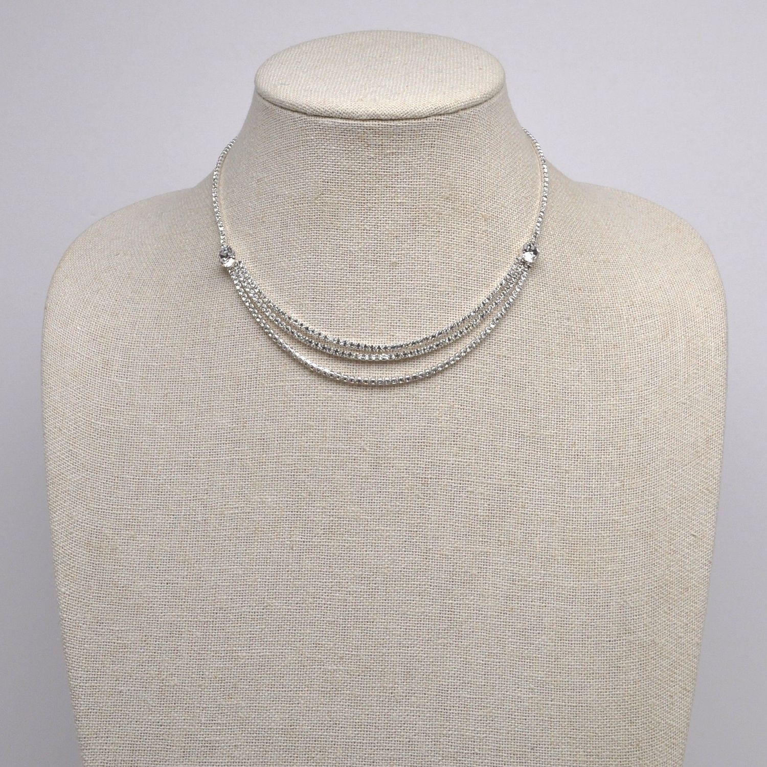 J6956N1S CLR/S 3 LAYR SLIDER BCKDRP NECK