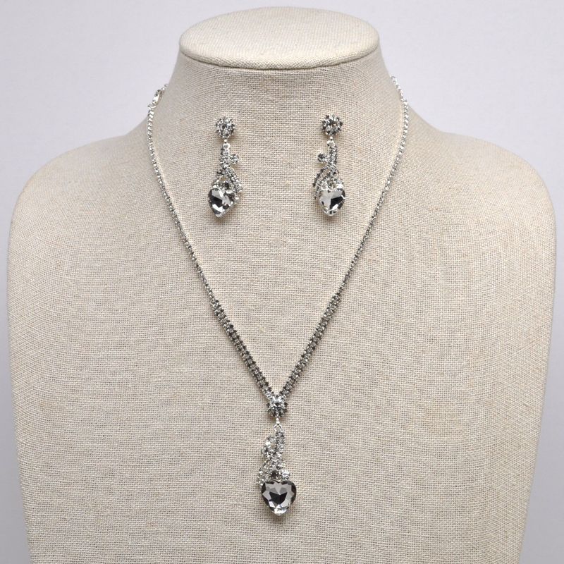 AJ5217S1S CLR/S HEART-SHP DNGL NCK SET