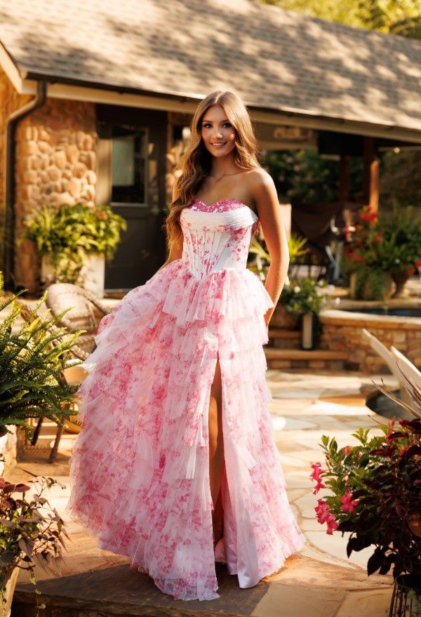 10105 White Pink Floral