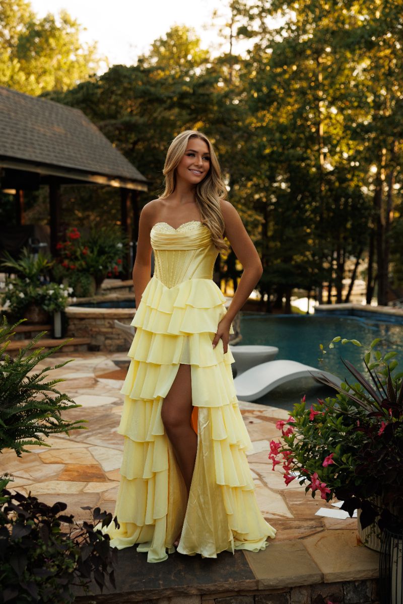 10081 Yellow Sophia Thomas