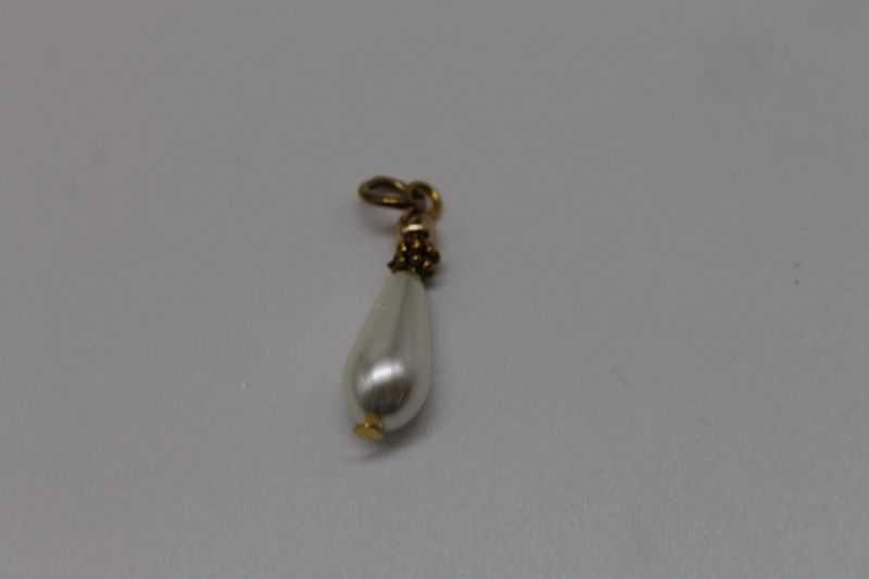 Gold Pearl Vintage Teardrop Charm