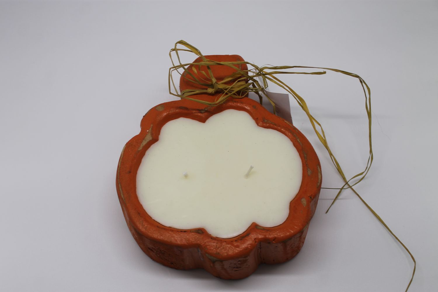 Pumpkin Wood Candle, Scent: Creme Brulee
