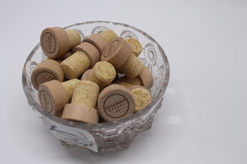 Wine Stopper - Laser Engraved Savannah & Pearl Logo