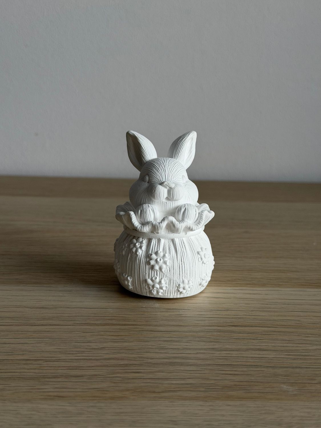Zestaw Kreatywny – Figurka 3D do Malowania "Króliczek w Woreczku"