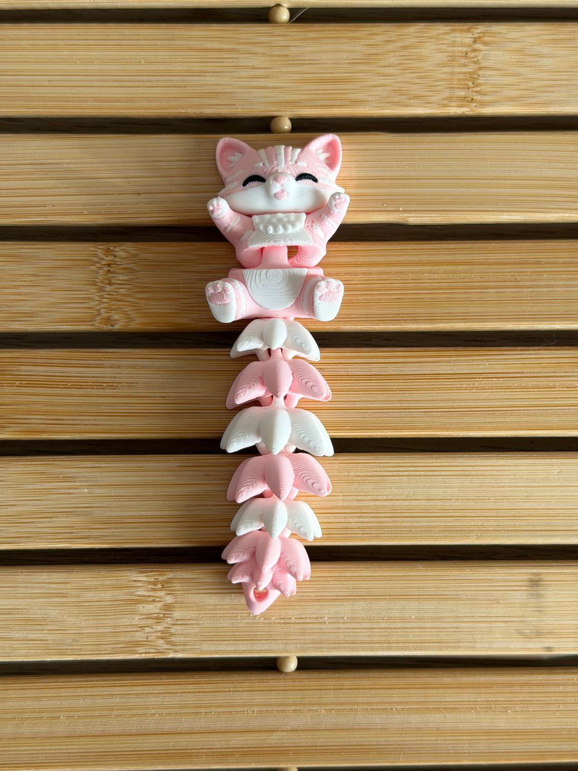 Ruchoma Figurka 3D / Brelok „Różowy Kotek”