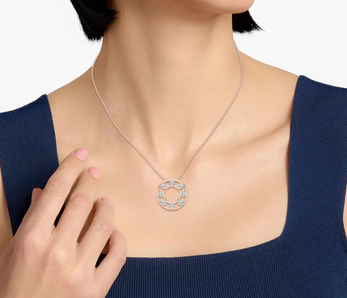 2 Carat Round Diamond Clover Fashion Pendant