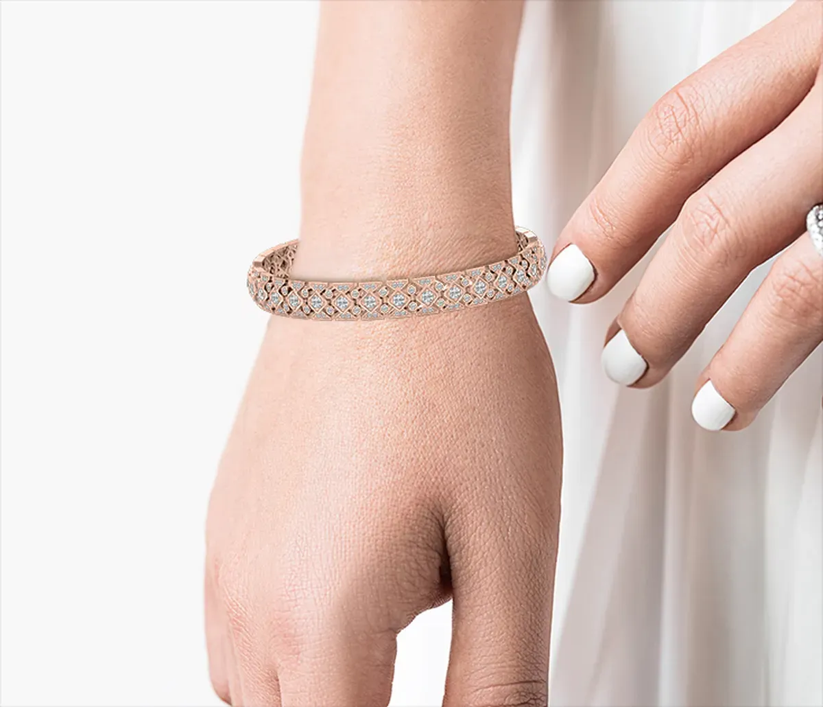 5 Carat Round Diamond Cluad Fashion Bracelet