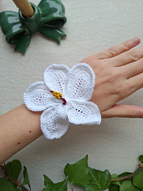 Bracelet fleur d'hibiscus