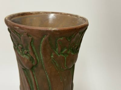 Peters & Reed Moss Aztec 'Tulips' Ceramic Vase