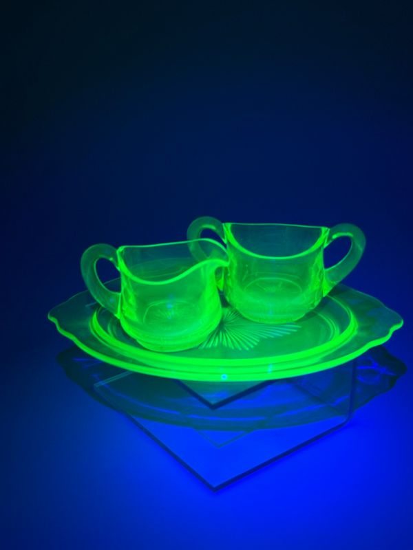 Depression Green Glass Cream &amp; Sugar Serve Set