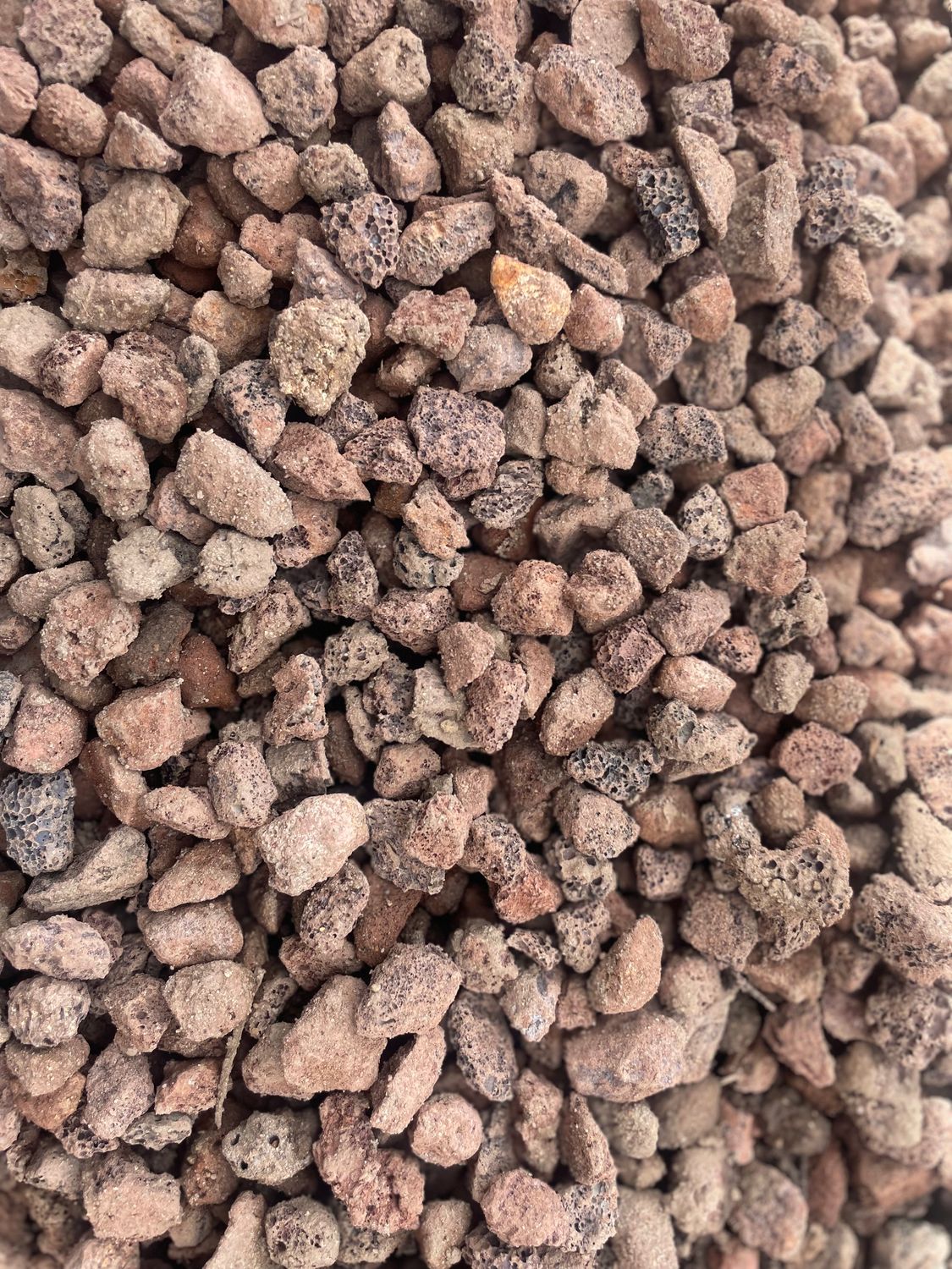 SCORIA ROCK 20MM 1M3