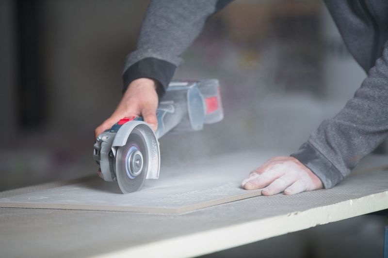 Intensivkurs Fliesenlegen Intensivkurs Fliesenlegen