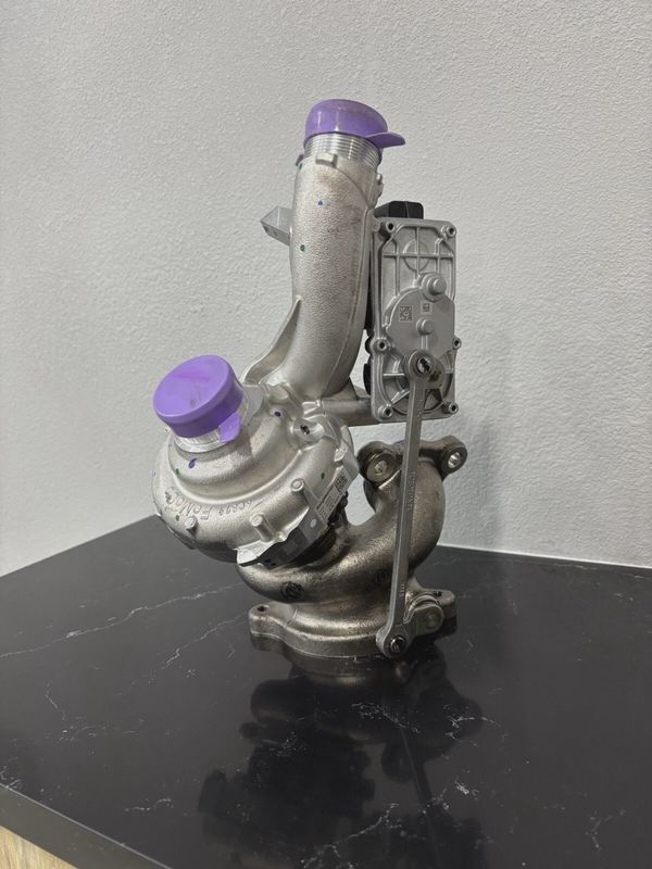 Turbo 3.5 Ford Left Side