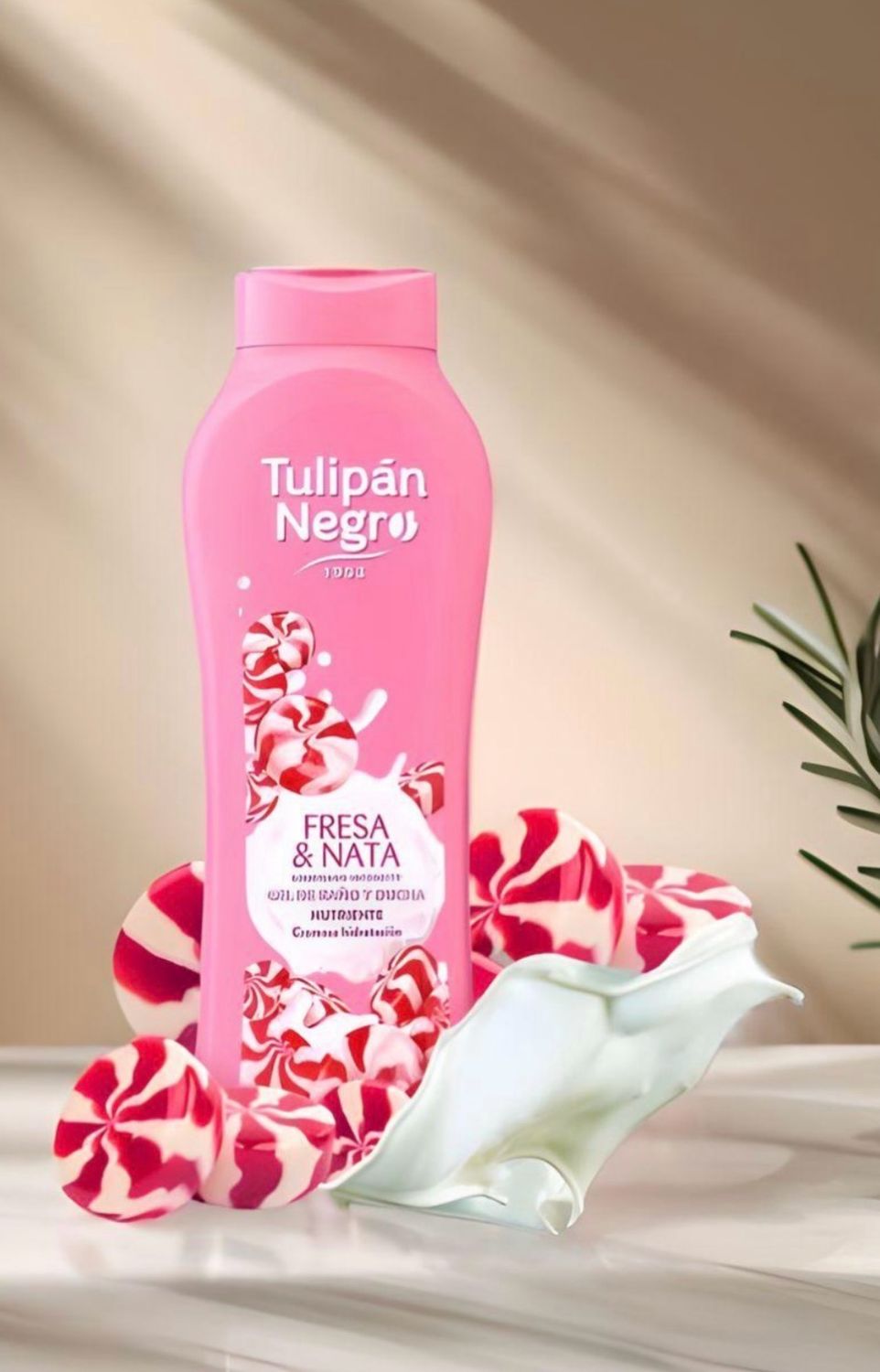 GEL DE BAÑO TULIPÁN NEGRO - FRESA &amp; NATA 650 ML