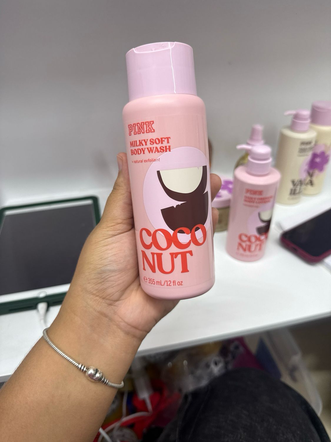 Pink , body Wash Coconut