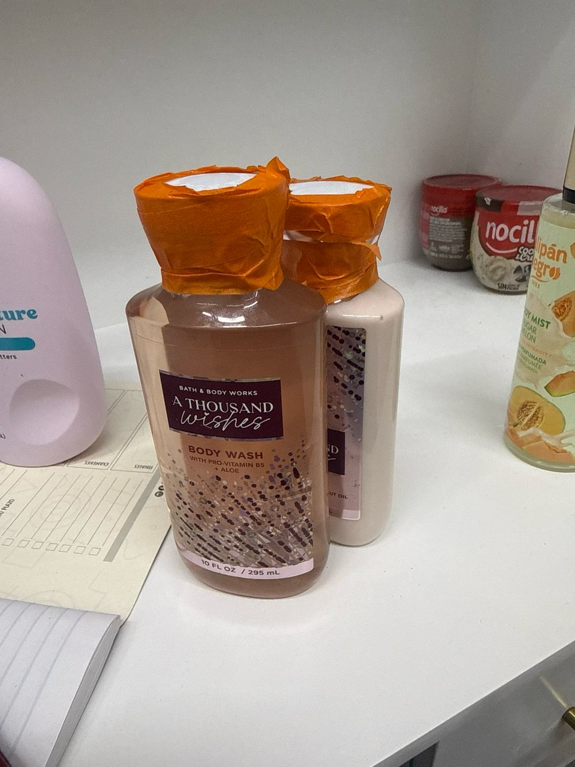 Body Lotion y body Wash , bath &amp; body works