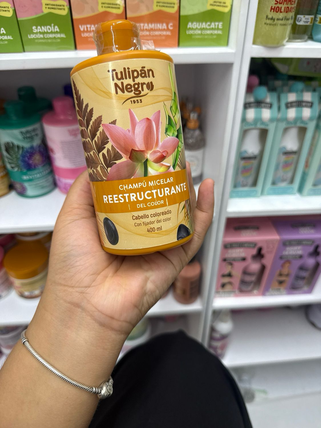 Tulipán negro , champú reestructurado