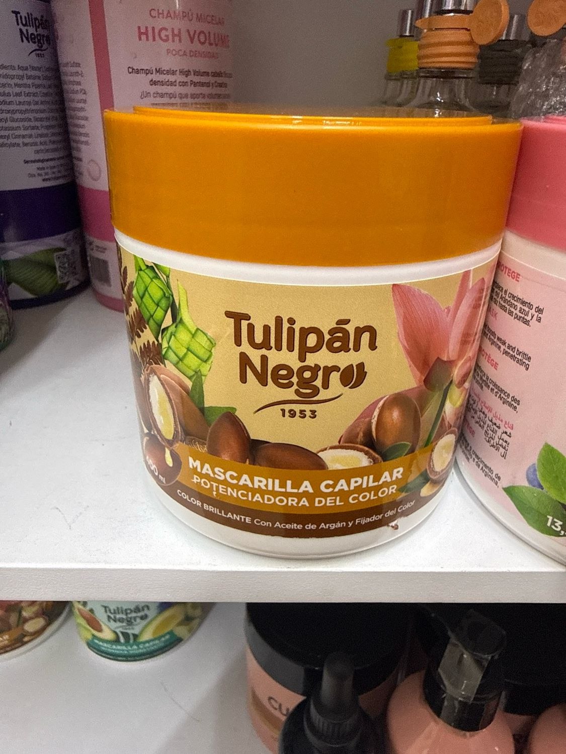 Tulipán negro , mascarilla potenciadora del color