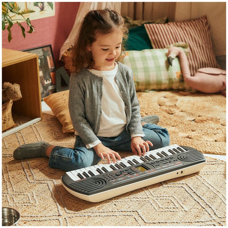 Casio Casiotone 44 Key Portable Mini Keyboard SA81