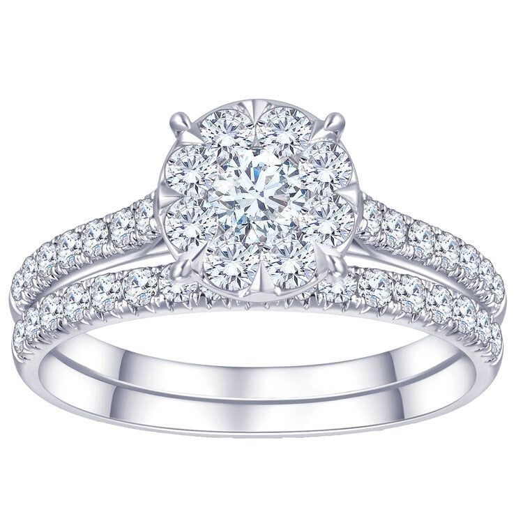 18KT White Gold 1.20ctw Diamond Ring With 0.30ctw Centre