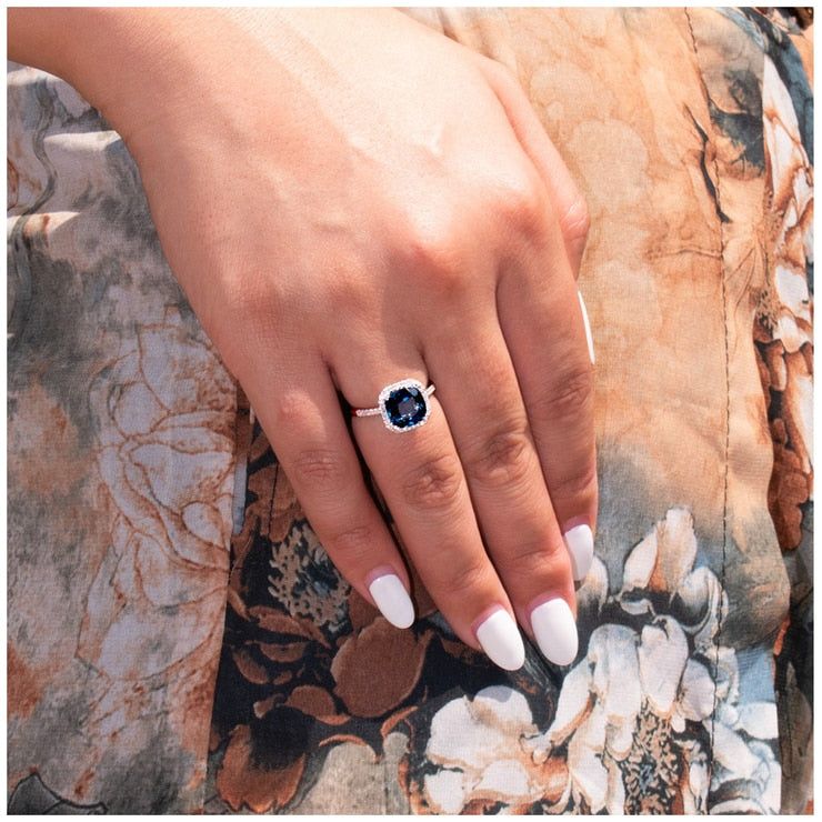 14KT White Gold 0.20ctw London Blue Topaz And Diamond Ring