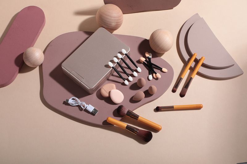 Portable Travel Makeup Brush Set with LED Mirror - Your Beauty Essentials On-The-Go