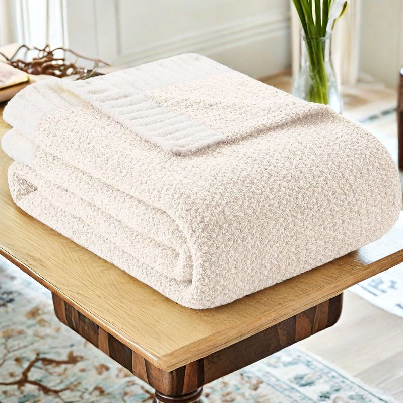 Beige and White Plush Chenille-Knit Throw Blanket - Soft Cozy Polyester for Bed &amp; Sofa | Textured Two-Tone Design (127x153cm)