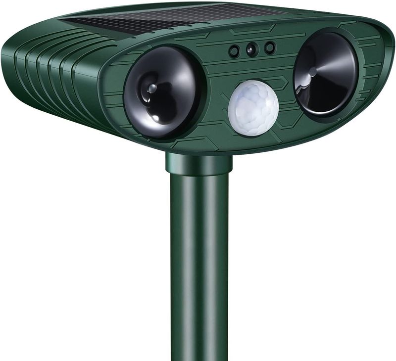 Classic Solar Powered Animal Repeller - PIR Sensor, Ultrasonic &amp; Flashing Light Deterrent for Cats, Dogs, and Birds