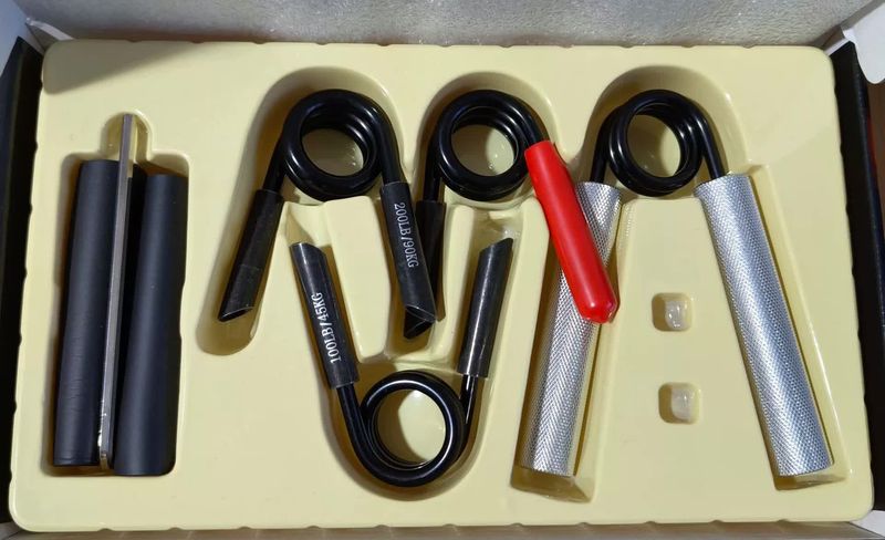 4-in-1 Aluminum Metal Grip Strength Trainer Set with Adjustable Resistance - Wrist, Finger, and Arm Exercise （200LB-350LB）