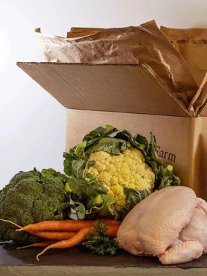 Roast Chicken Meal Box for 4