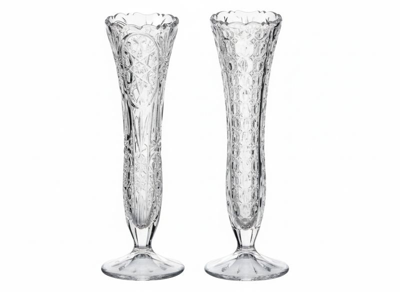 9" Bud Vase - Clear