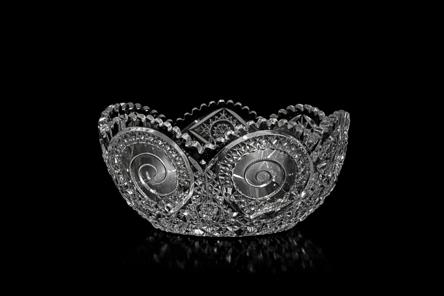 Bowl, Circular Snail Cut Design