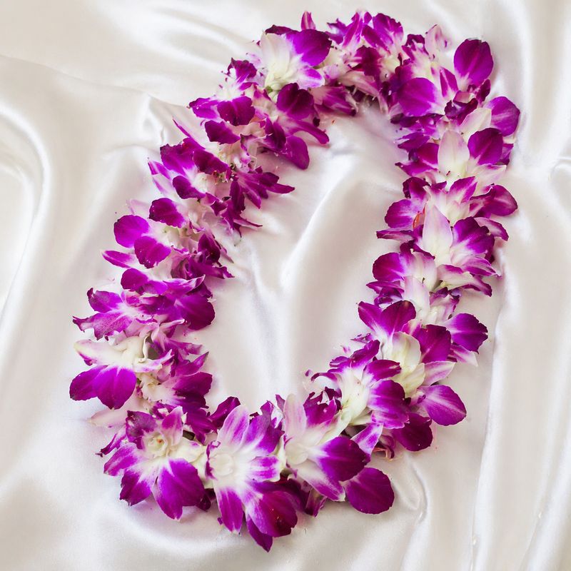 Flower lei