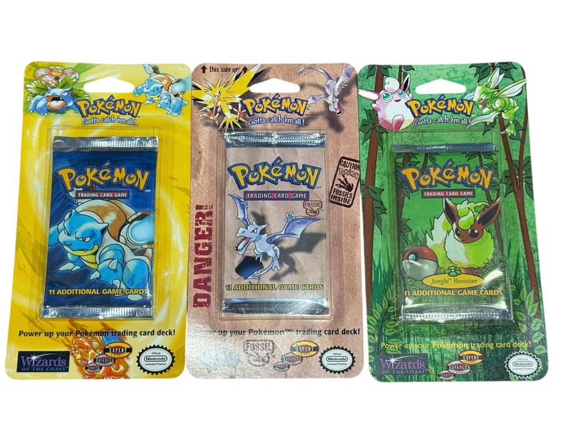 BASE SET, JUNGLE AND FOSSIL SLEEVED PACKS BASE SET, JUNGLE AND FOSSIL SLEEVED PACKS