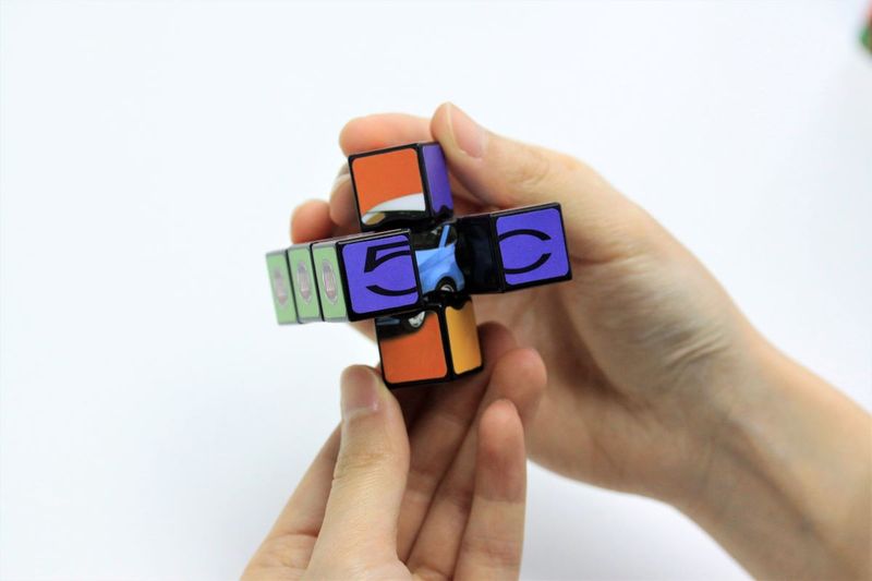 Rubik's Edge