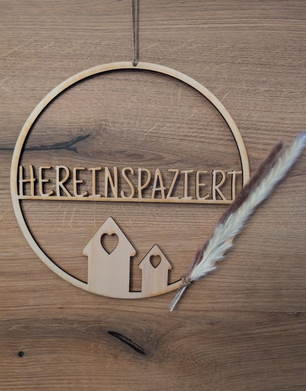 Holzkranz "Hereinspaziert"
