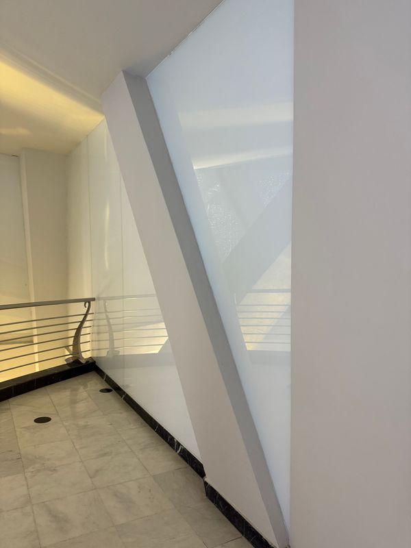 BLANCO BRILLANTE | Acabado: Brillante | Placa decorativa