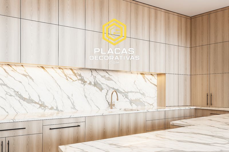 MÁRMOL BLANCO ROJIZO | Acabado: Brillante | Placa decorativa