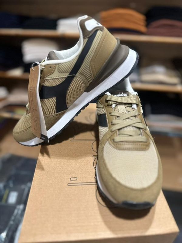 DIADORA FENICE TAOS TAUPE / BLACK