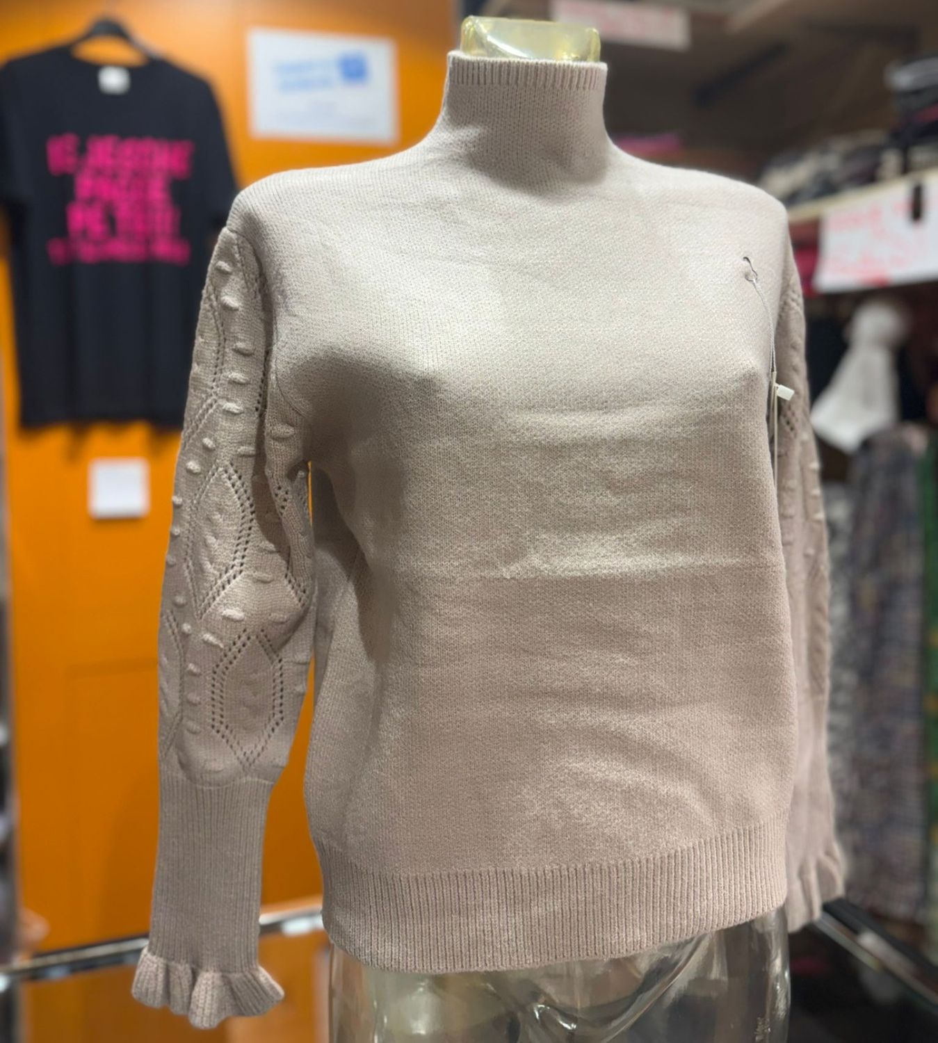 LUPETTO MANICA LAVORATA - RAFFINATO ED ELEGANTE