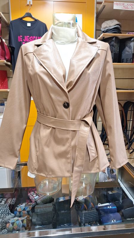 GIACCA ECOPELLE - CINTURA IN VITA